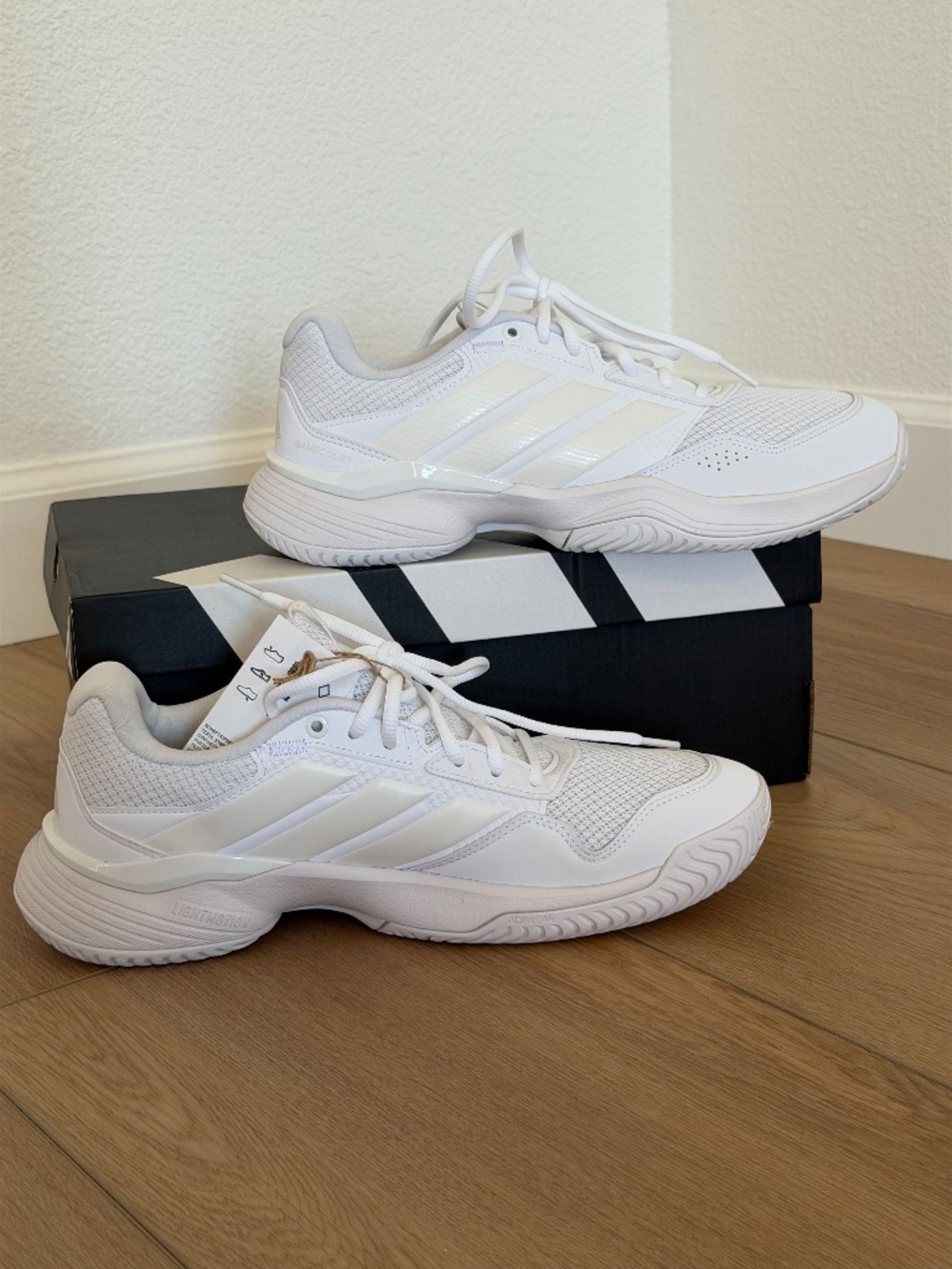 NWT Adidas Gamecourt 2 Womens Tennis Shoes Size 9